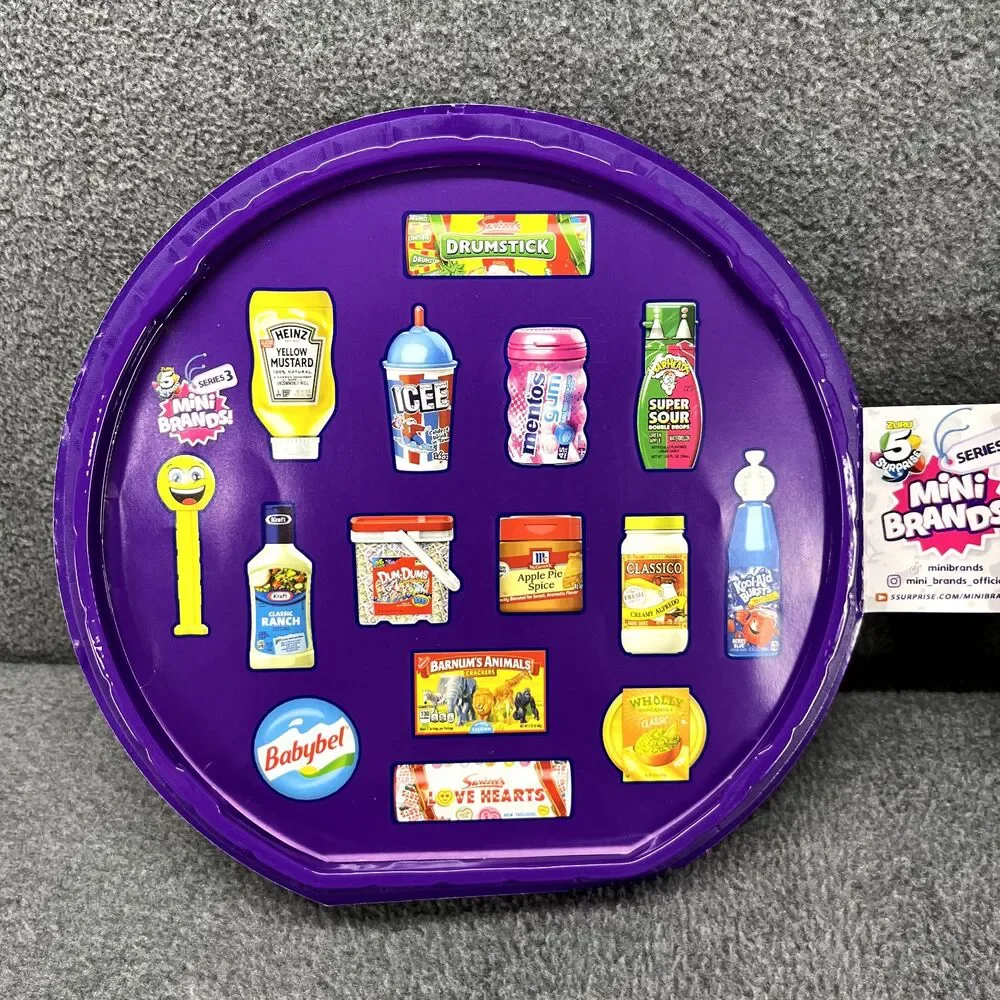 4 Surprise Mini‎ Brands Zuru Series 3 Collector's Case + Mini Market dash Game
